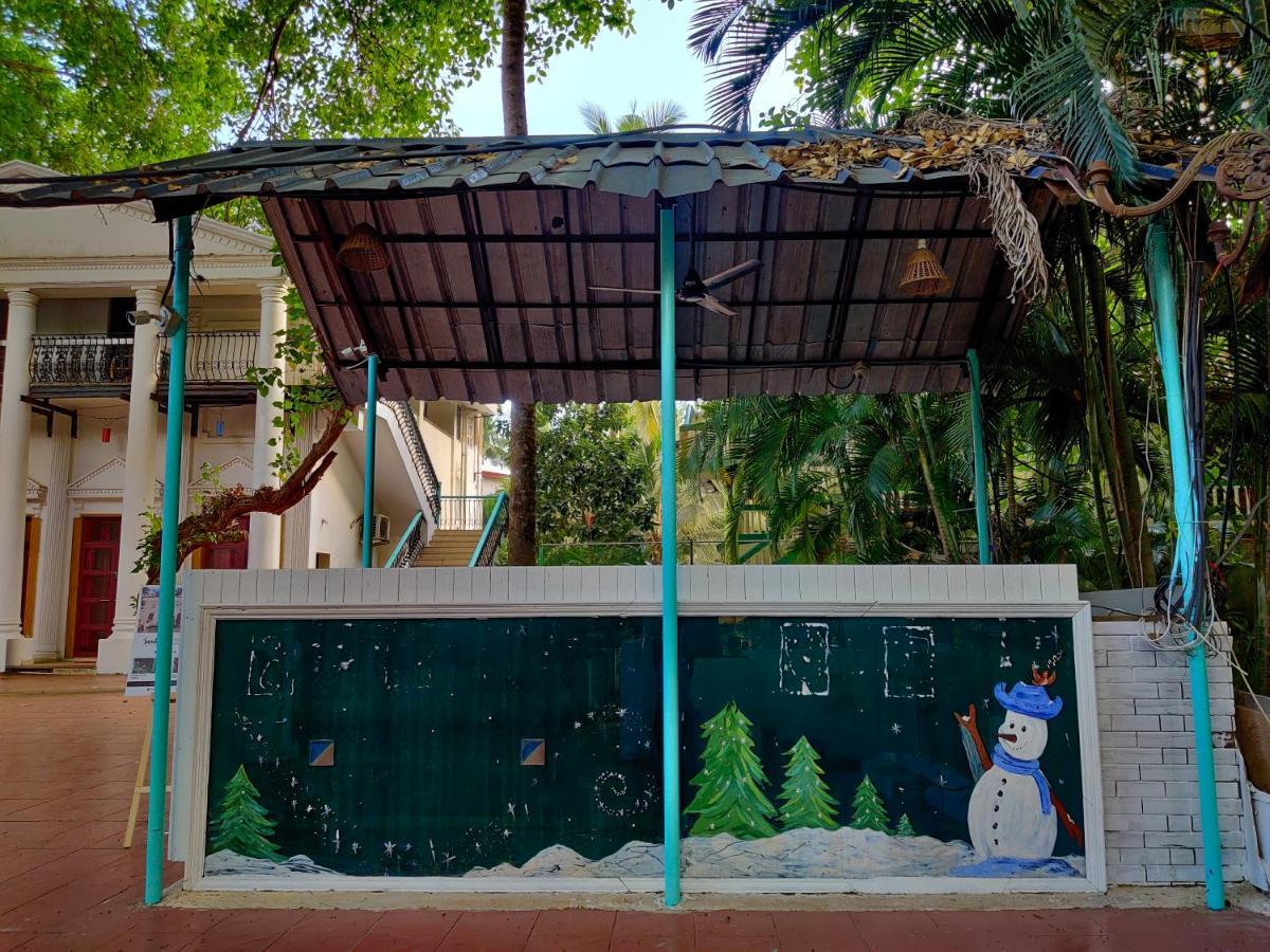 Piggy Calangute By Urban Nomads - Dorms & Pvt Rooms Экстерьер фото
