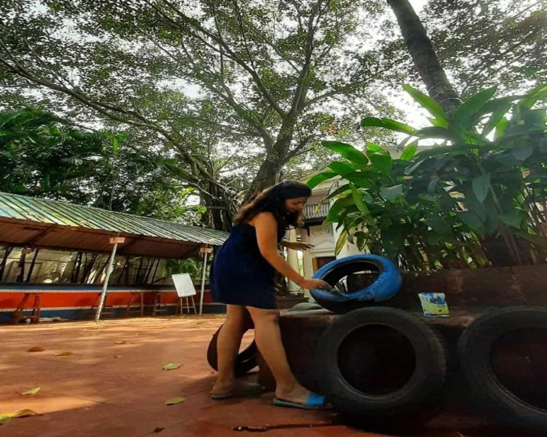 Piggy Calangute By Urban Nomads - Dorms & Pvt Rooms Экстерьер фото