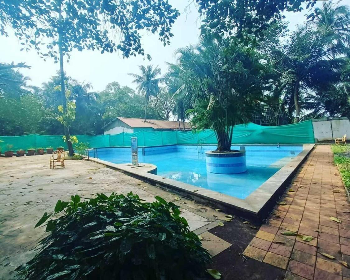 Piggy Calangute By Urban Nomads - Dorms & Pvt Rooms Экстерьер фото