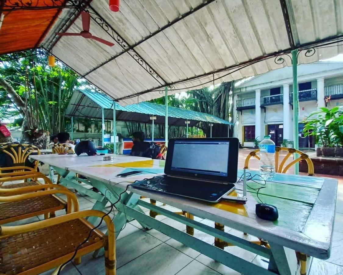 Piggy Calangute By Urban Nomads - Dorms & Pvt Rooms Экстерьер фото