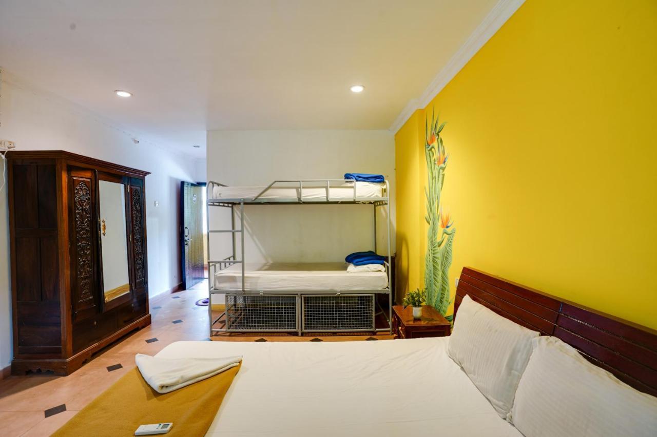 Piggy Calangute By Urban Nomads - Dorms & Pvt Rooms Экстерьер фото