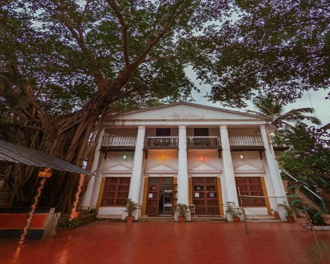 Piggy Calangute By Urban Nomads - Dorms & Pvt Rooms Экстерьер фото